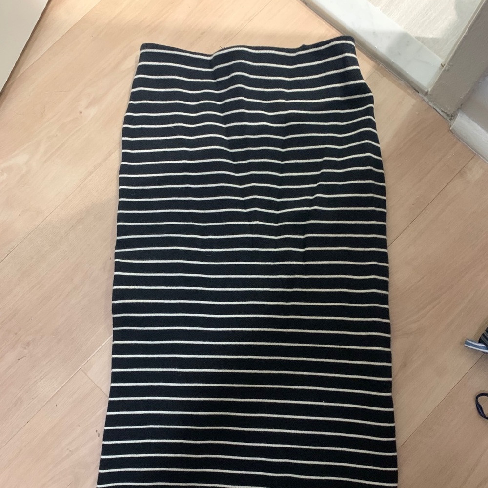 Black and White Striped Express Skirt Small